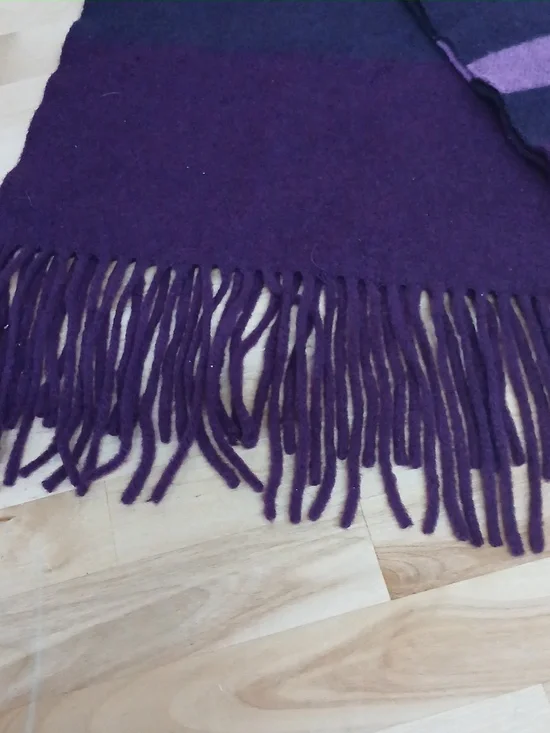 Burberry Wool Cashmere Blend Purple Striped Fringe Scarf - Picture 4 of 7